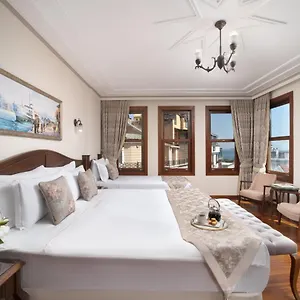 Otel Bender, İstanbul